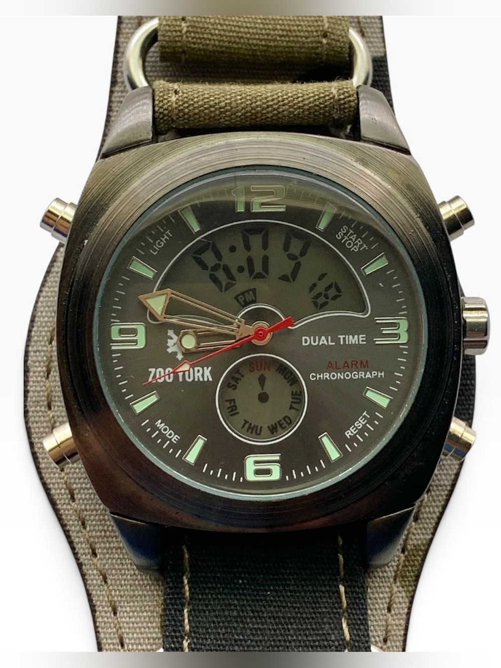 Zoo York Camo Dual-Time Alarm Chronograph Mens Watch